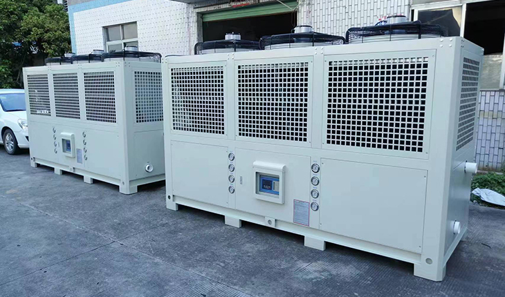 Air-cooled box type industrial chiller